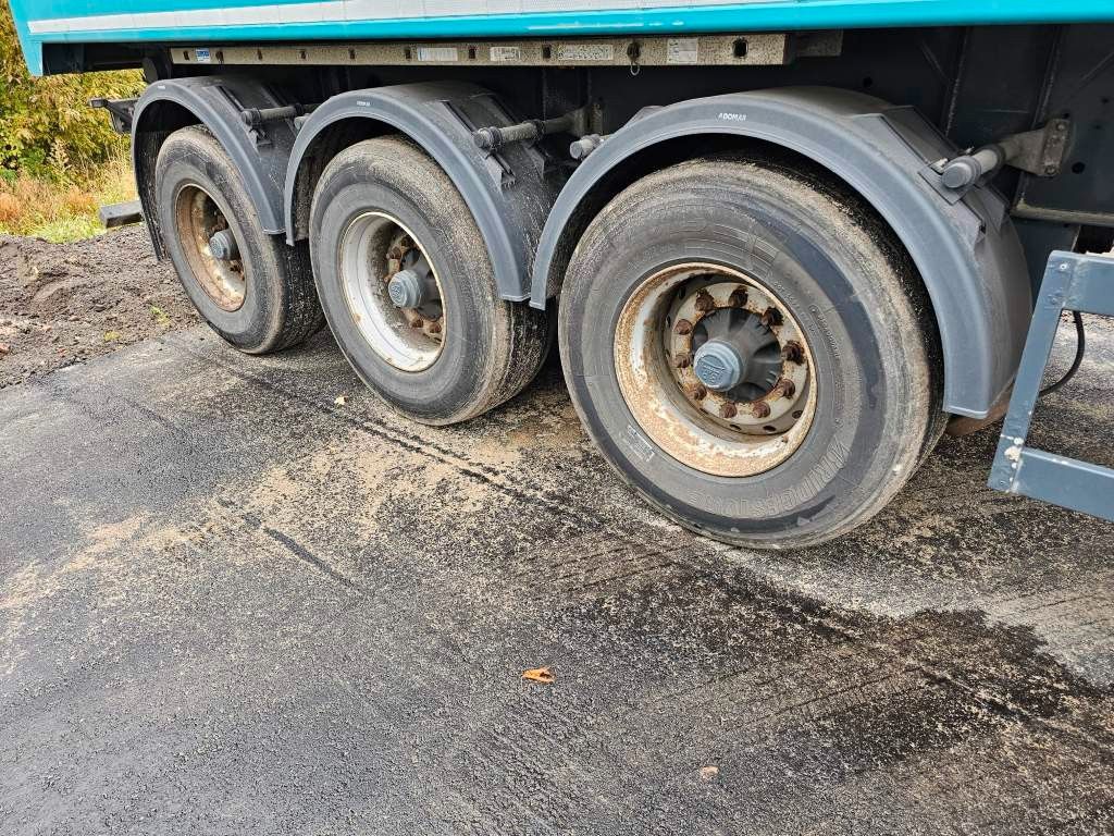 Fahrzeugabbildung Reisch 50 cbm Alumulde, Lift, Kornschieber