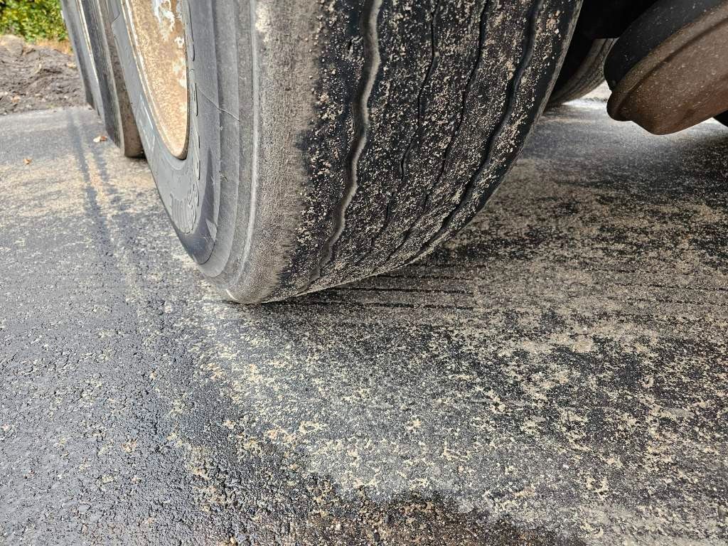 Fahrzeugabbildung Reisch 50 cbm Alumulde, Lift, Kornschieber