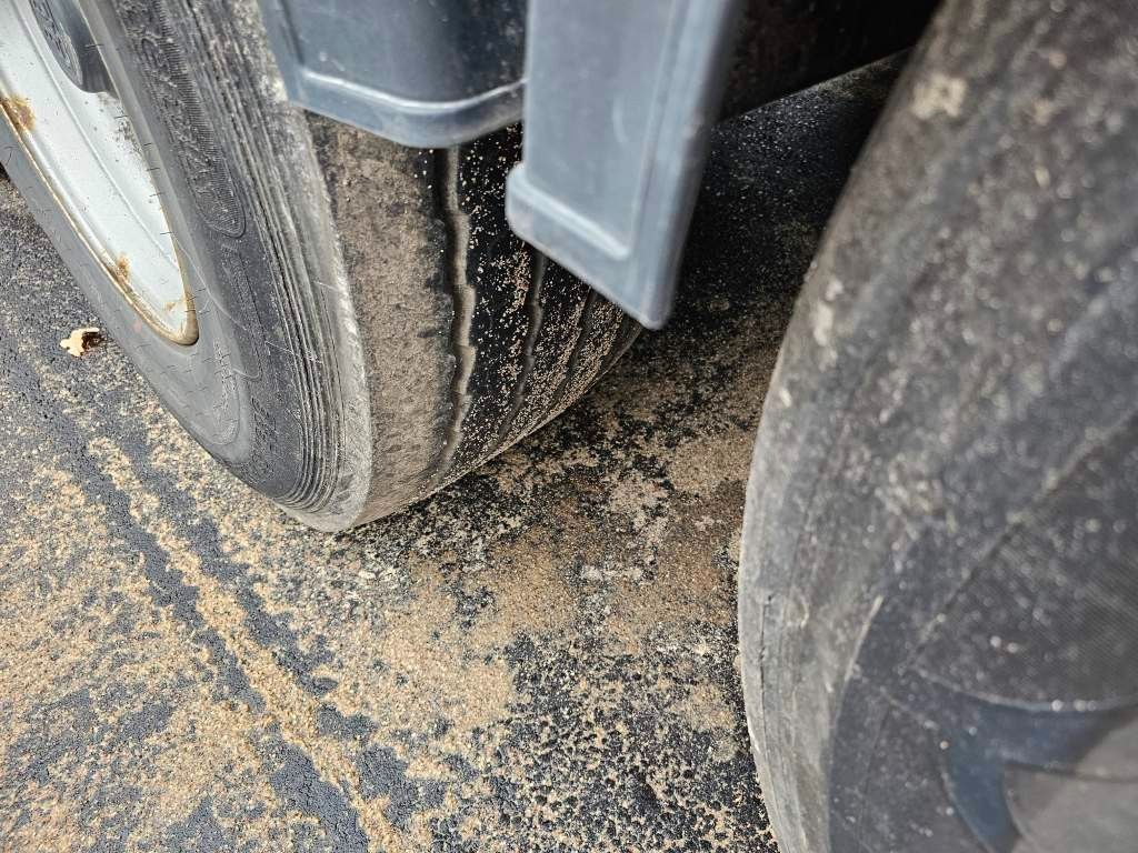 Fahrzeugabbildung Reisch 50 cbm Alumulde, Lift, Kornschieber
