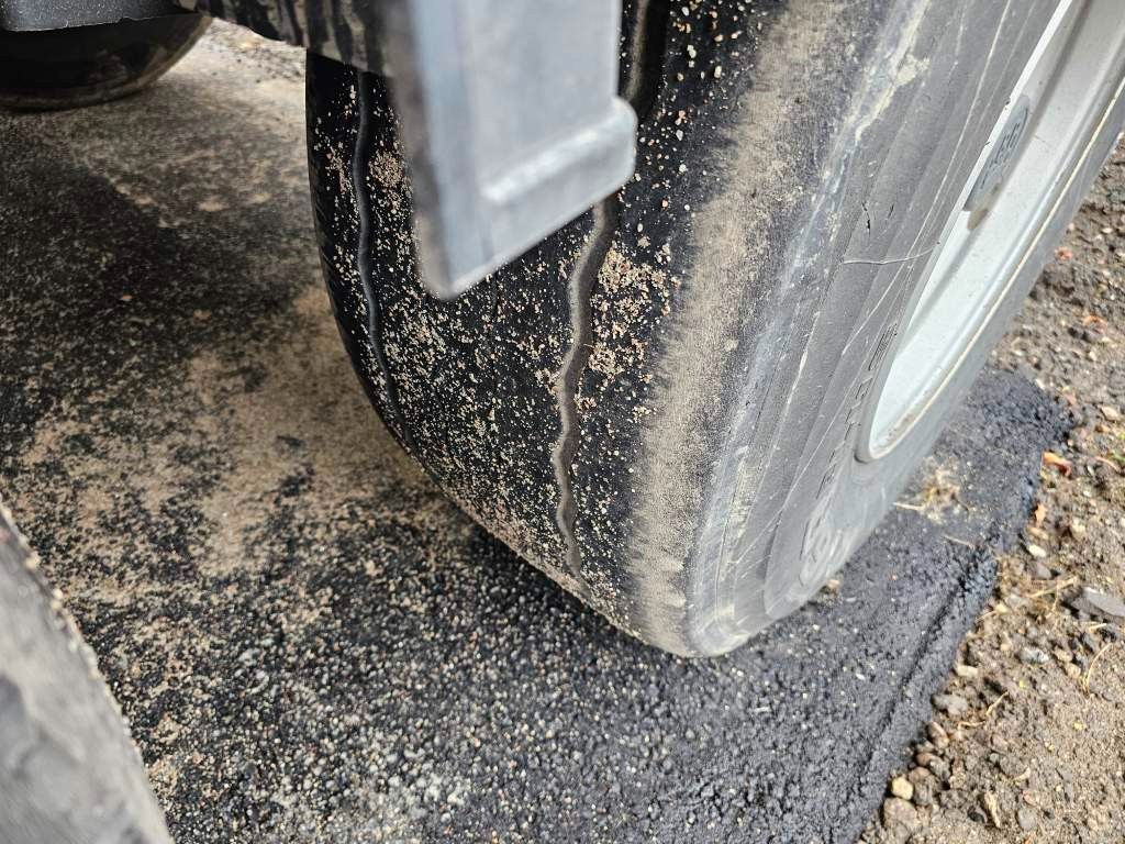 Fahrzeugabbildung Reisch 50 cbm Alumulde, Lift, Kornschieber