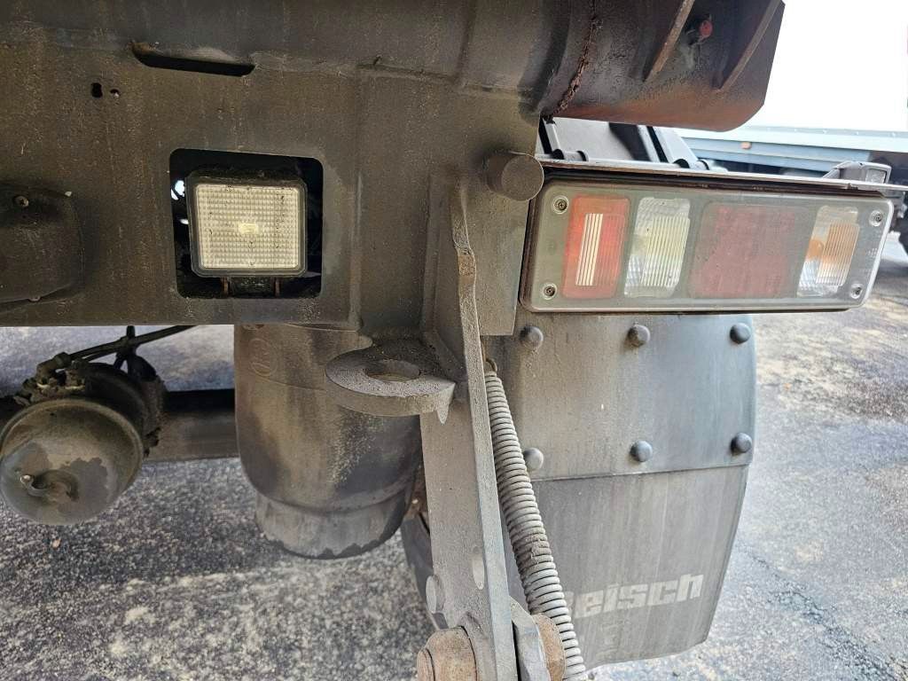 Fahrzeugabbildung Reisch 50 cbm Alumulde, Lift, Kornschieber
