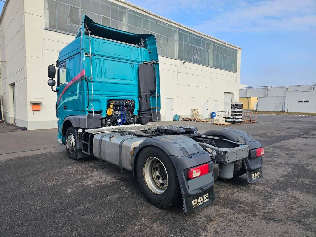 Fahrzeugabbildung DAF XF 410, Standklima, Euro 6
