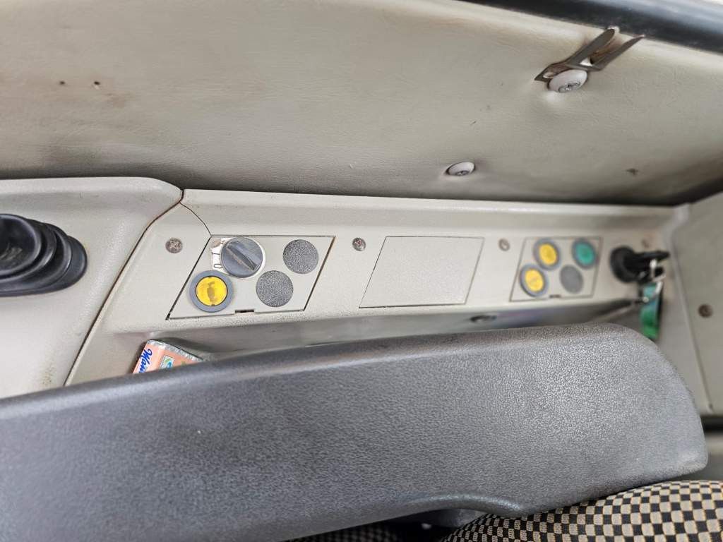 Fahrzeugabbildung Liebherr A 904-2 C Litronic mit fahrbarer  Kabine, Klima