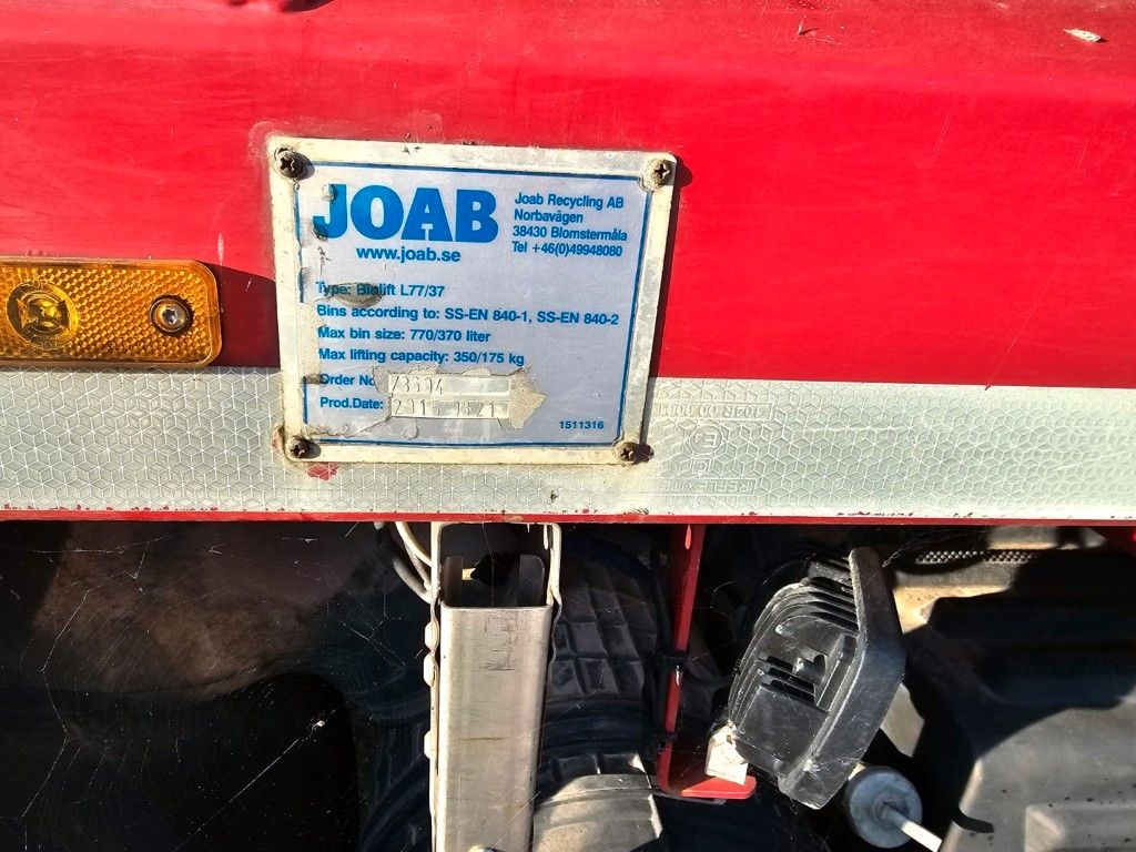 Fahrzeugabbildung Volvo FE 320 6x2 Müllwagen, 2 Kammern, Joab 18,7 cbm