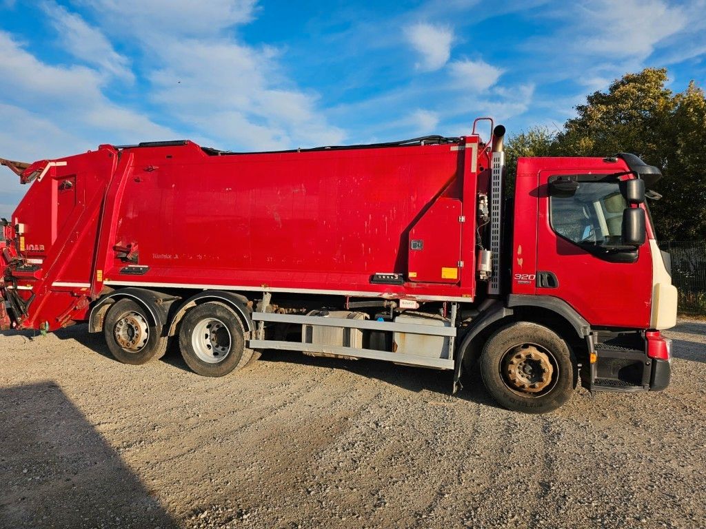 Fahrzeugabbildung Volvo FE 320 6x2 Müllwagen, 2 Kammern, Joab 18,7 cbm