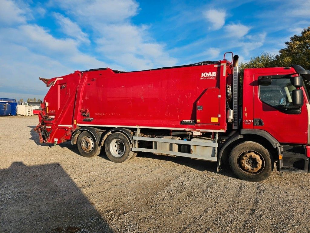 Fahrzeugabbildung Volvo FE 320 6x2 Müllwagen, 2 Kammern, Joab 18,7 cbm