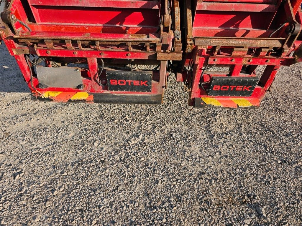 Fahrzeugabbildung Volvo FE 320 6x2 Müllwagen, 2 Kammern, Joab 18,7 cbm