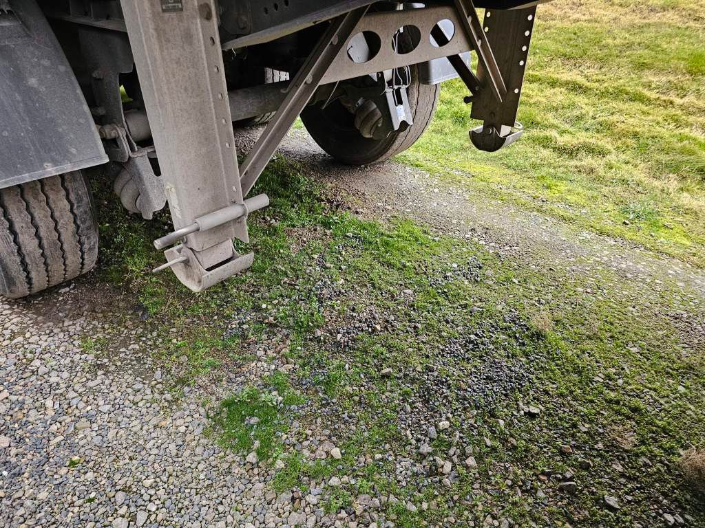 Fahrzeugabbildung Schmitz Cargobull 25 cbm Thermo-Mulde, Lift, ALCOA LM