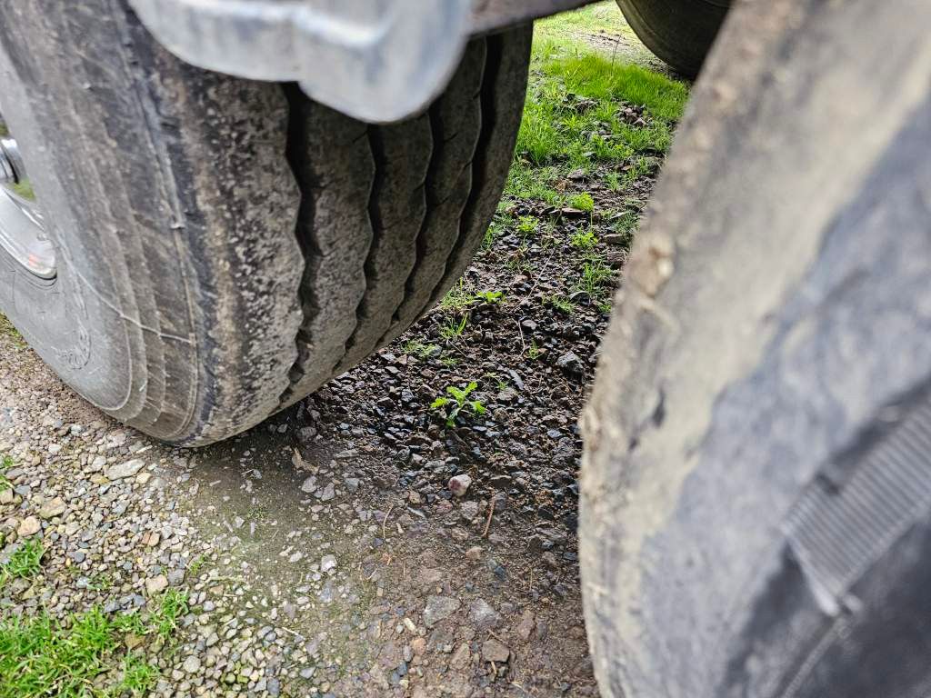 Fahrzeugabbildung Schmitz Cargobull 25 cbm Thermo-Mulde, Lift, ALCOA LM