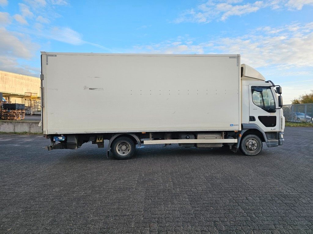 Fahrzeugabbildung DAF LF 180 Koffer, Ladebordwand, Klima