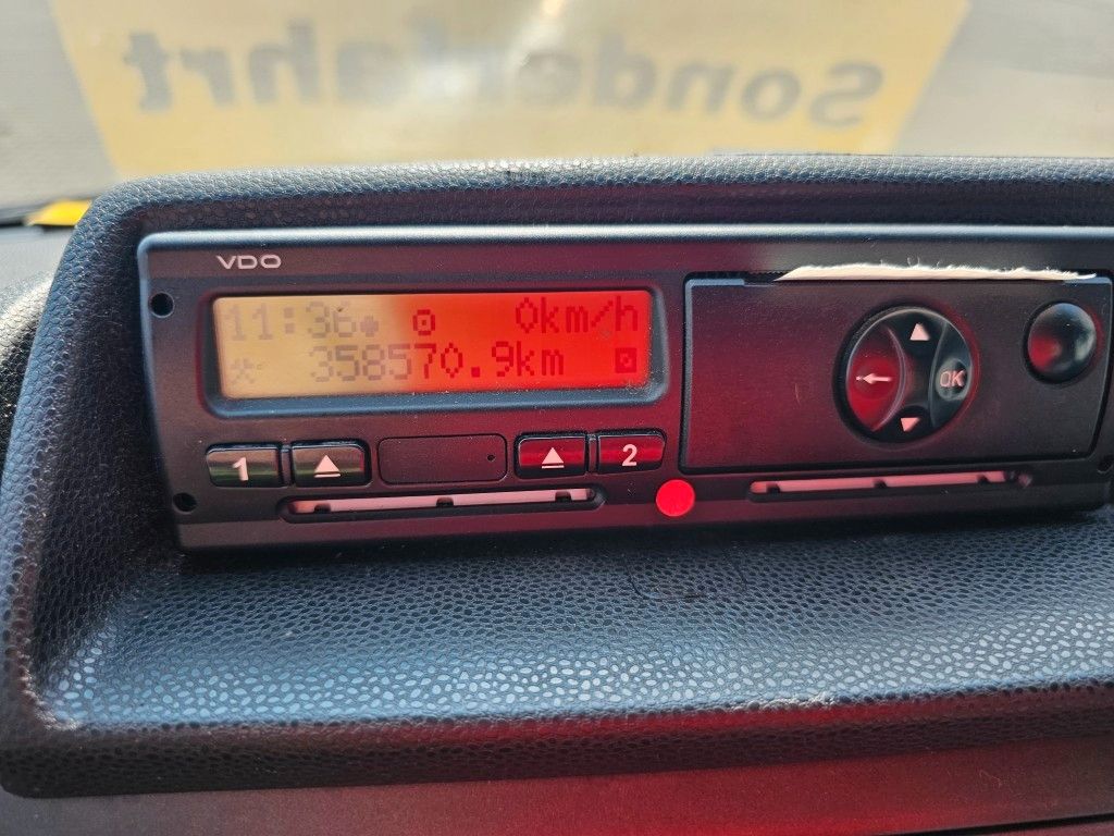 Fahrzeugabbildung Ford Transit Trend 17 Sitzer