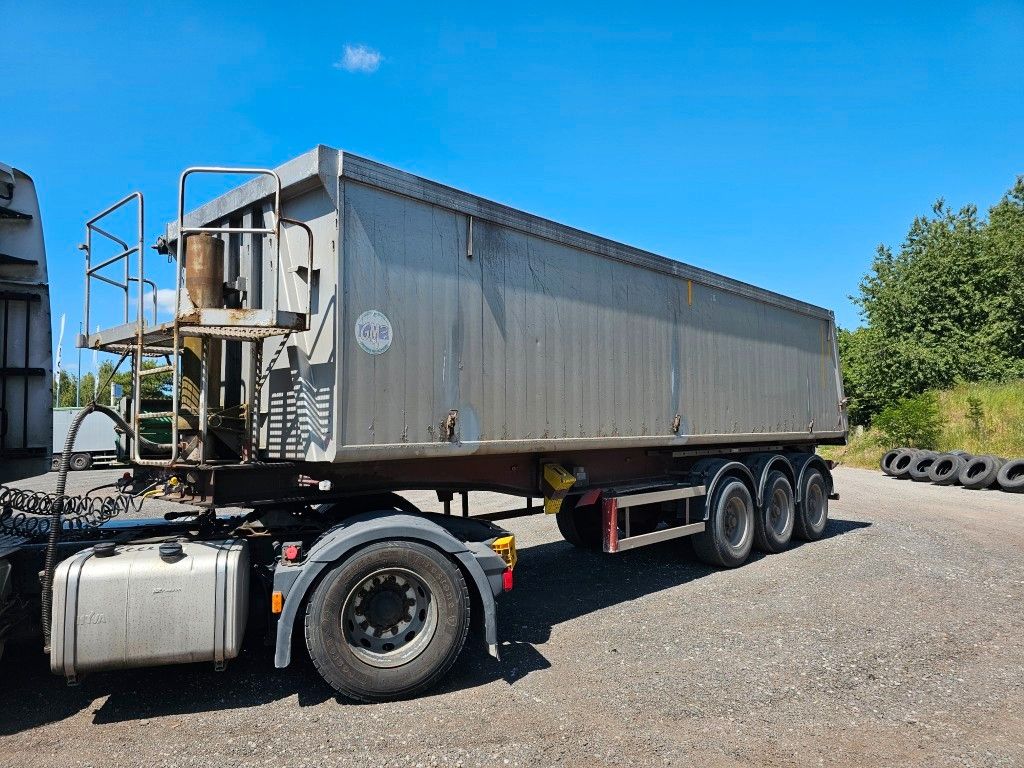 Carnehl ca. 44 cbm Getreidekipper, Lift, BPS, kornschieb