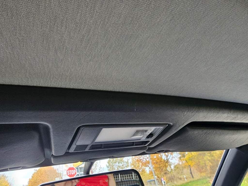 Fahrzeugabbildung Mercedes-Benz 300 TE-24 ( 124 ) voll renoviert, Schaltgetriebe