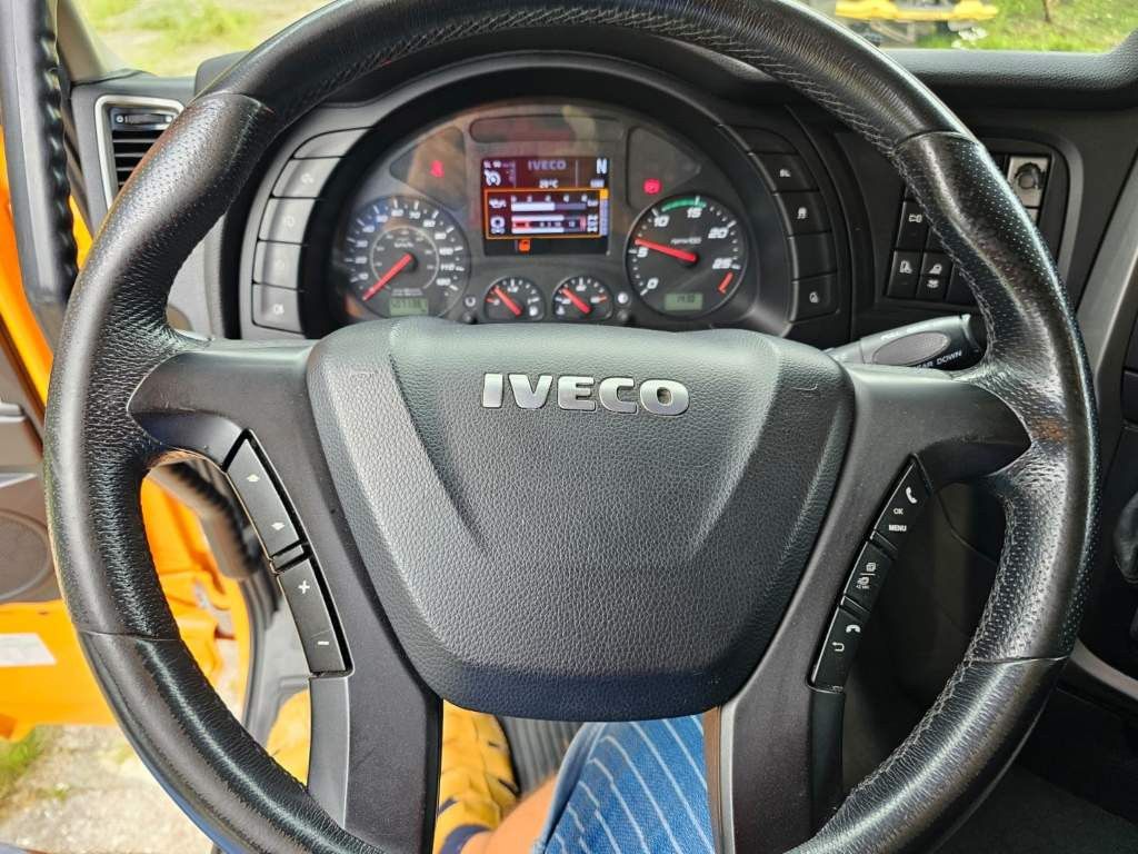 Fahrzeugabbildung Iveco 460, Retrader, CNG, voll durchrepariert