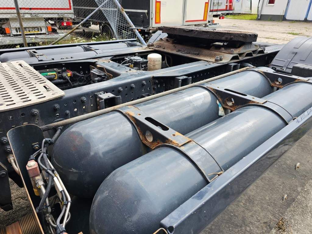 Fahrzeugabbildung Iveco 460, Retrader, CNG, voll durchrepariert