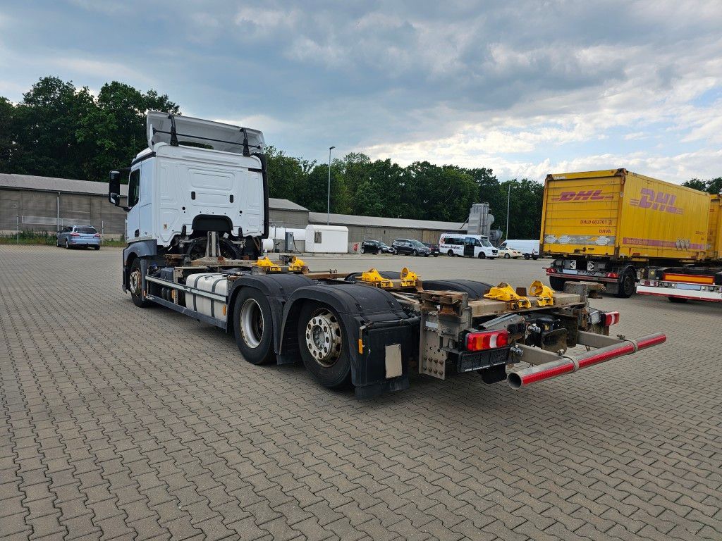 Fahrzeugabbildung Mercedes-Benz 2545 BDF Twistlook, Klima, Euro 6, 2 x AHK