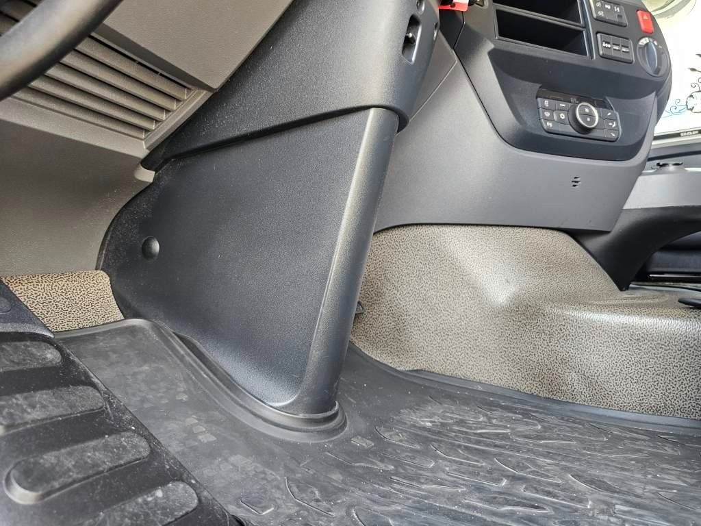 Fahrzeugabbildung DAF XF 450 SSC, Vollspoiler, ZF Intarder