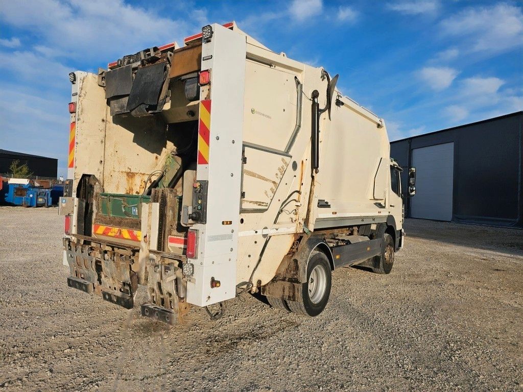 Fahrzeugabbildung Mercedes-Benz 1527 Müllwagen, Geesinknorba 13H25, 2 Kammern