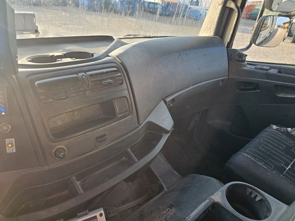 Fahrzeugabbildung Mercedes-Benz 1527 Müllwagen, Geesinknorba 13H25, 2 Kammern