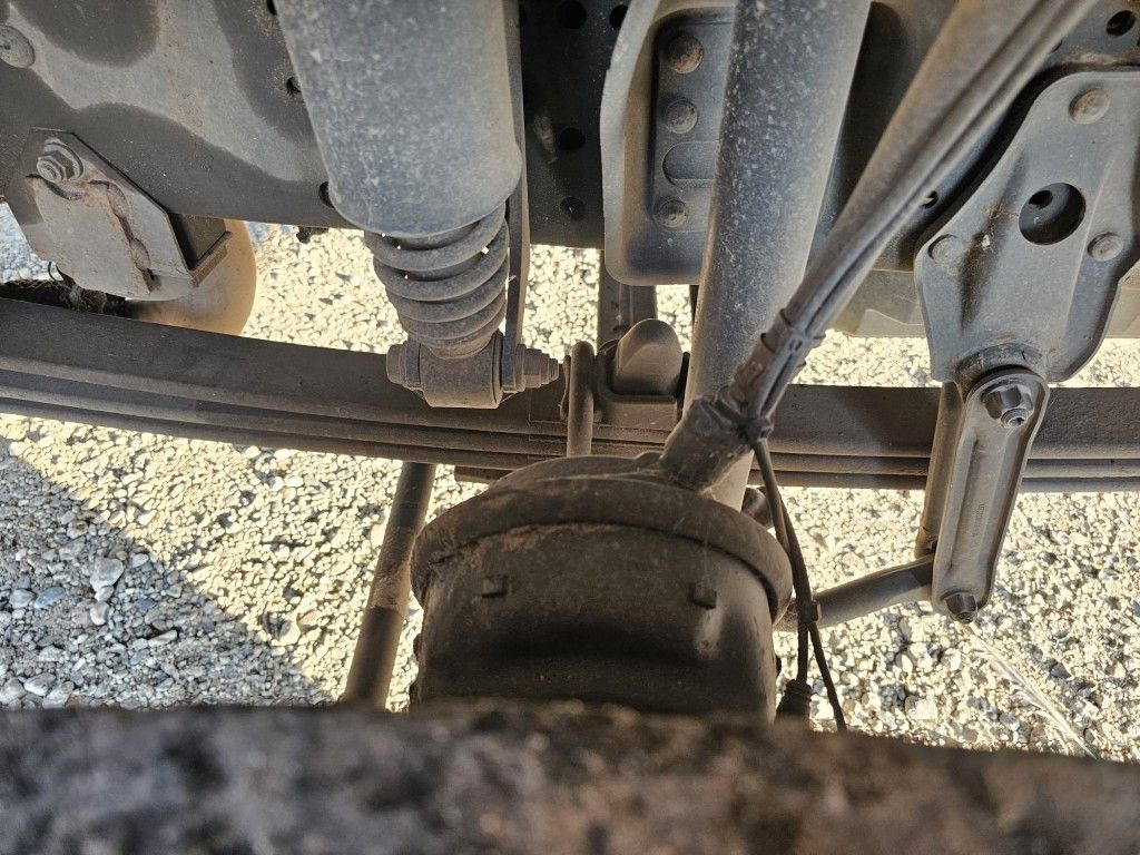 Fahrzeugabbildung Mercedes-Benz 1527 Müllwagen, Geesinknorba 13H25, 2 Kammern