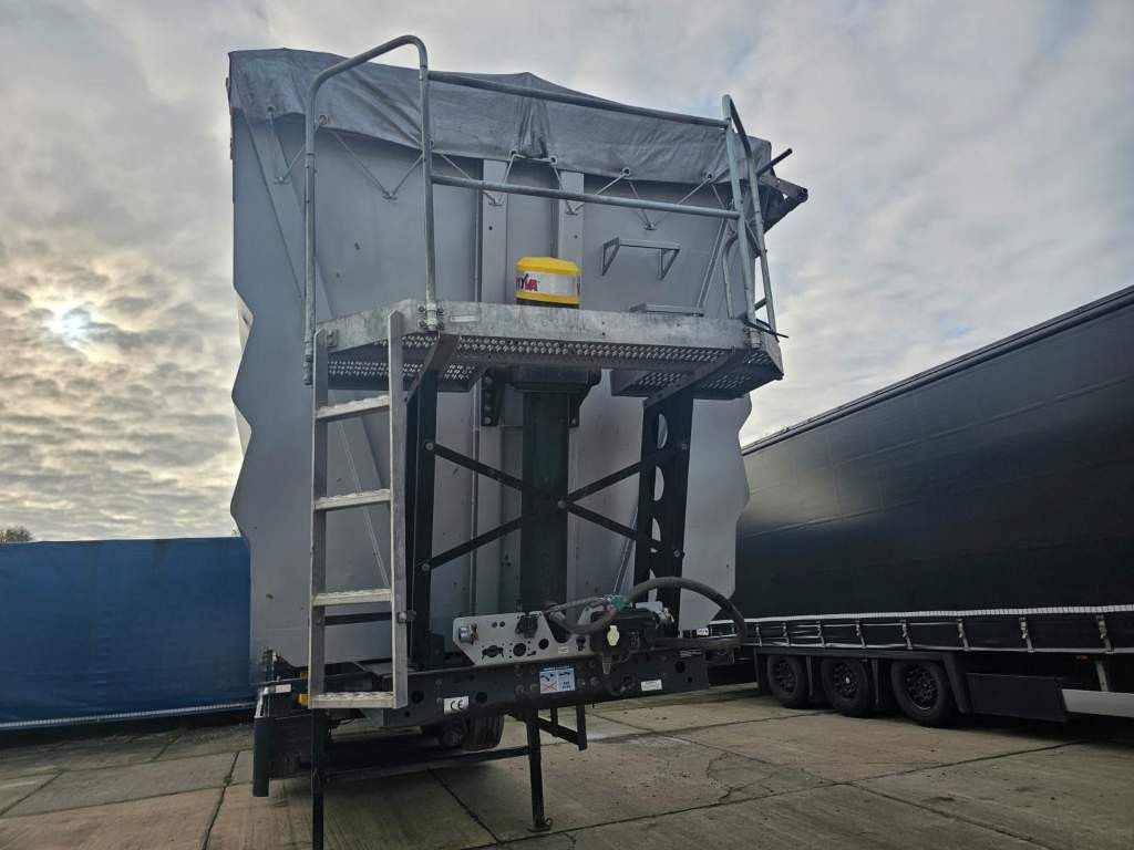 Fahrzeugabbildung Langendorf 53,6 cbm Stahlmulde, Lift, SAF Scheibe, Türen