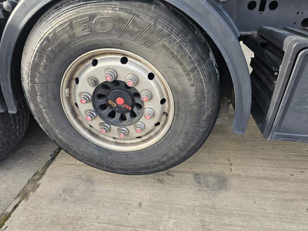 Fahrzeugabbildung Langendorf 53,6 cbm Stahlmulde, Lift, SAF Scheibe, Türen