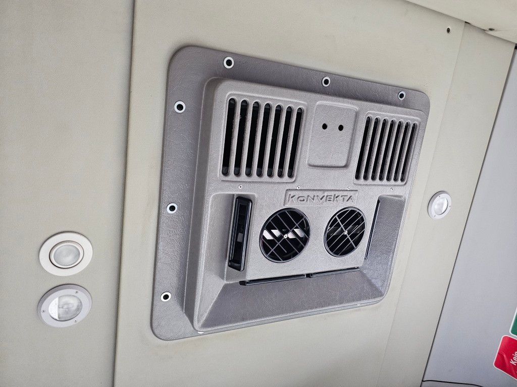 Fahrzeugabbildung Mercedes-Benz O530 LE, Retarder, Evobus, Fahrerklima