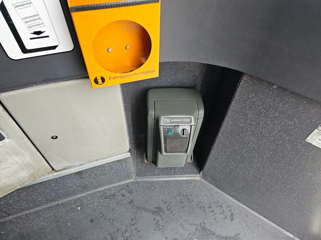 Fahrzeugabbildung Mercedes-Benz O 530 G, Gelenkbus, 3 Achser, Retarder