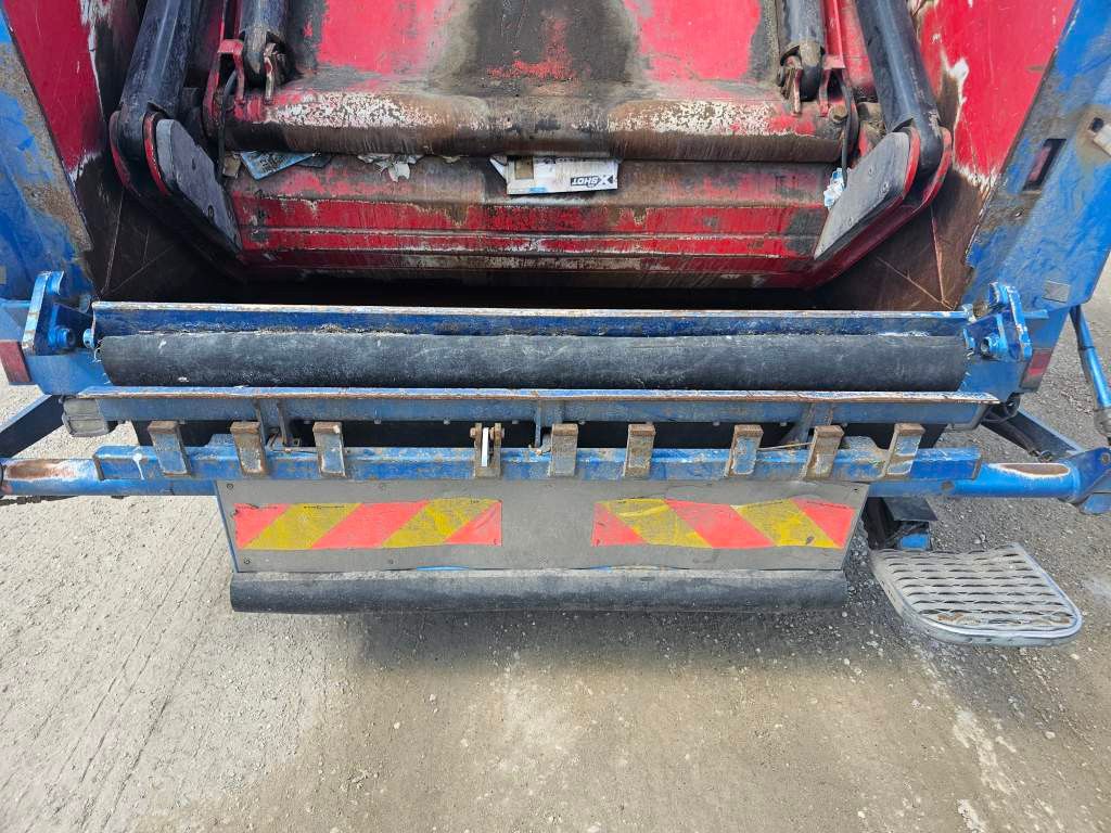 Fahrzeugabbildung Mercedes-Benz 2629 Müll NTM 18,9 cbm, 1 Kammer, EEV