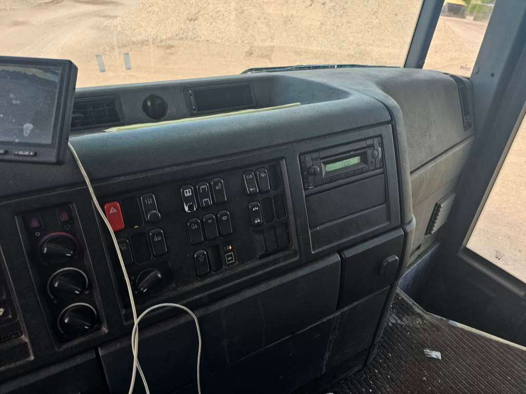 Fahrzeugabbildung Mercedes-Benz 2629 Müll NTM 18,9 cbm, 1 Kammer, EEV