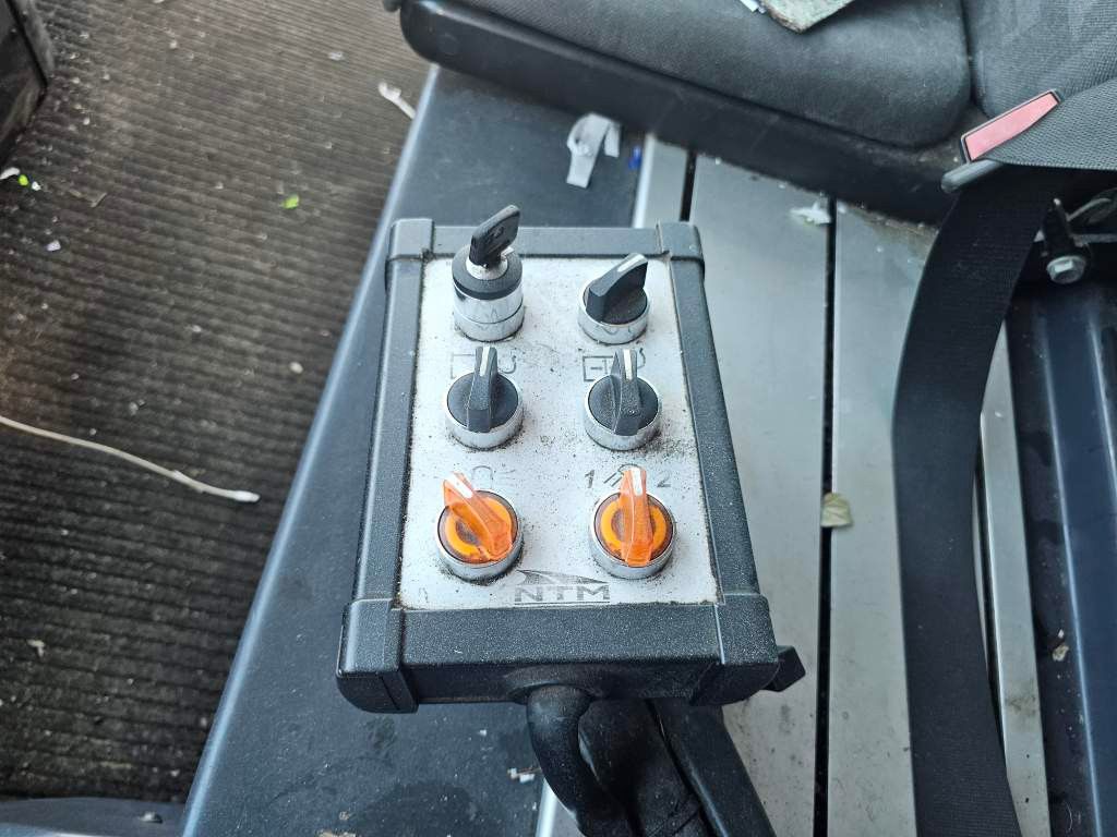 Fahrzeugabbildung Mercedes-Benz 2629 Müll NTM 18,9 cbm, 1 Kammer, EEV