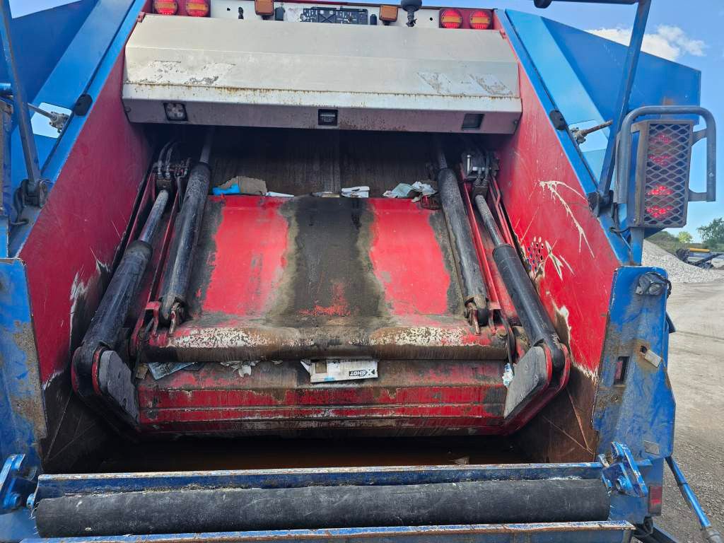 Fahrzeugabbildung Mercedes-Benz 2629 Müll NTM 18,9 cbm, 1 Kammer, EEV