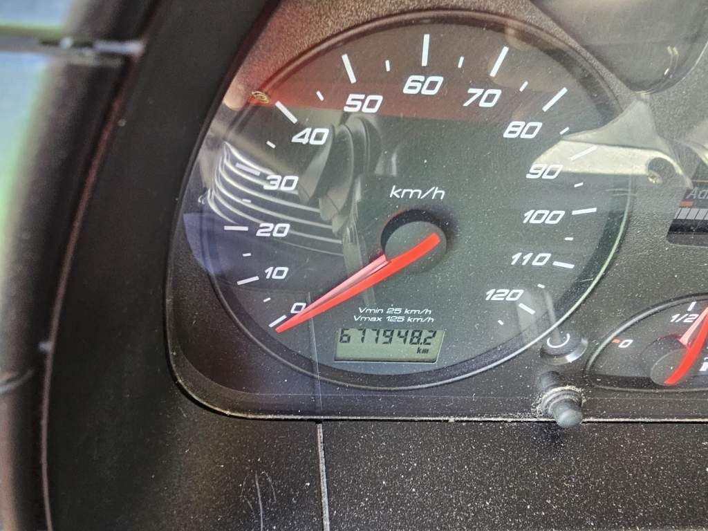 Fahrzeugabbildung Iveco 480 Stralis, Retrader, 2 Kreis-Hydraulik