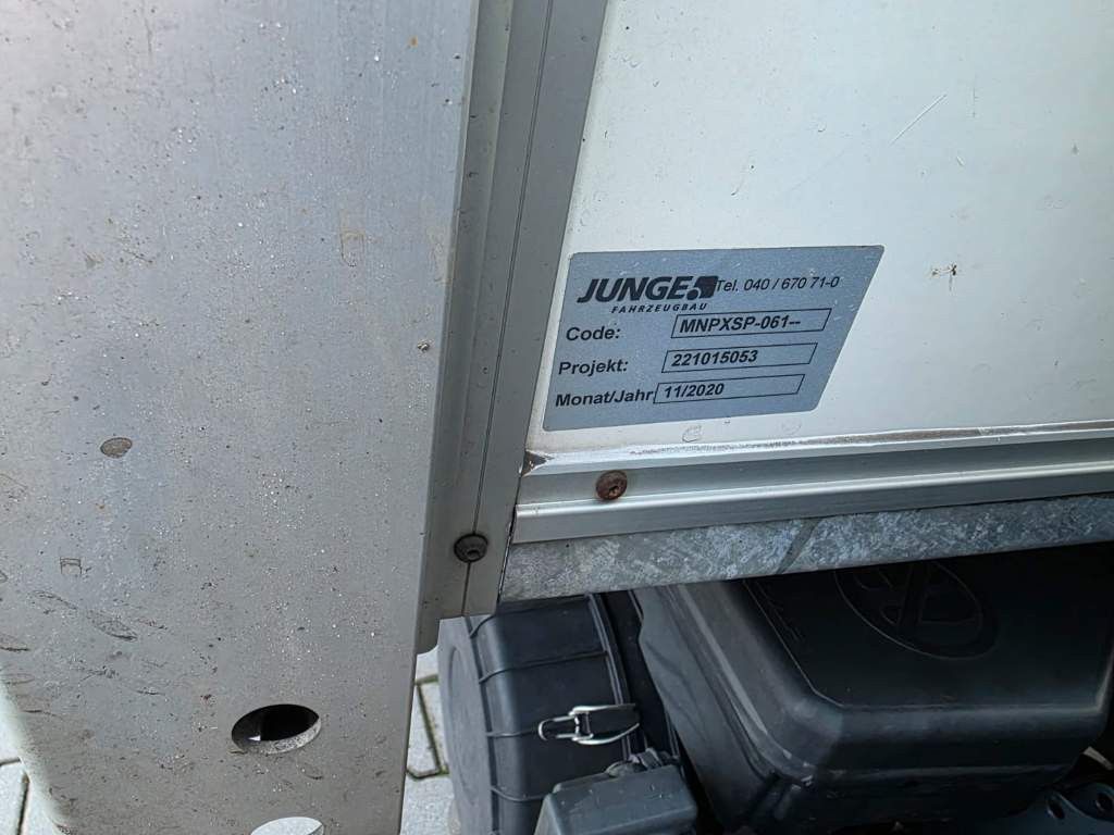 Fahrzeugabbildung DAF LF 170 Gardine, wie neu, nur 82 TKM Original !