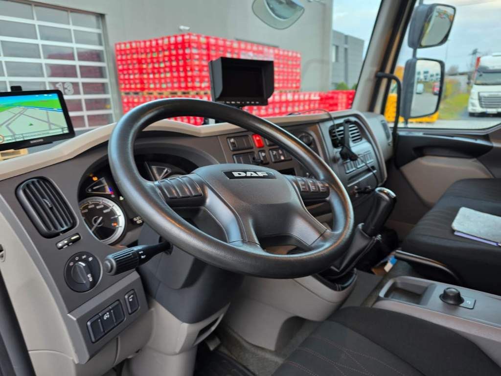 Fahrzeugabbildung DAF LF 170 Gardine, wie neu, nur 82 TKM Original !