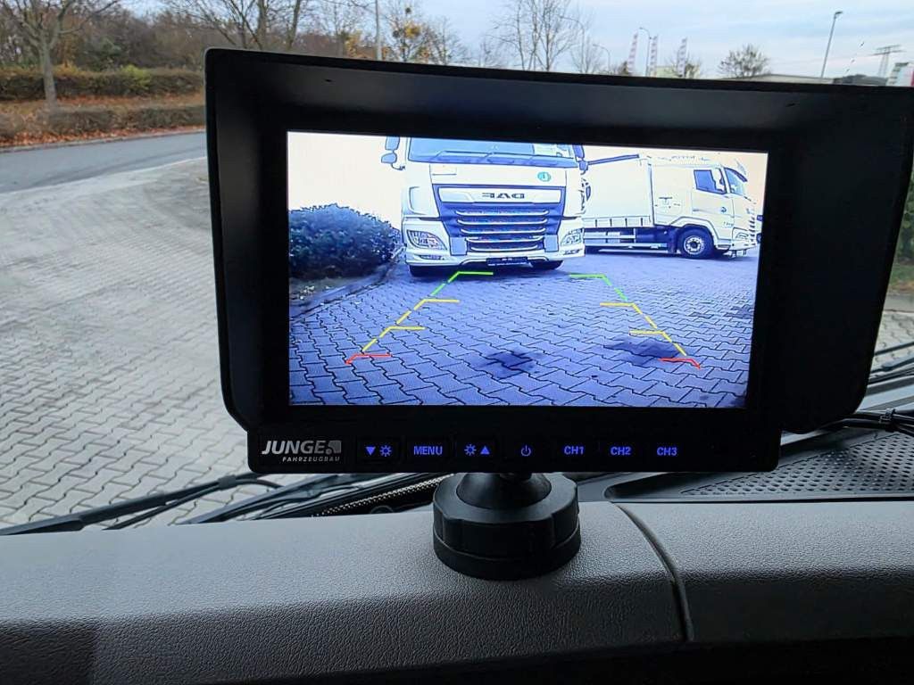 Fahrzeugabbildung DAF LF 170 Gardine, wie neu, nur 82 TKM Original !