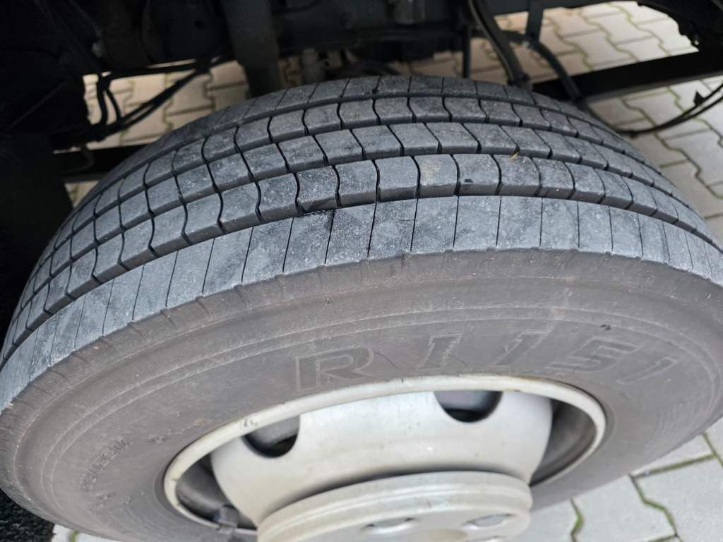 Fahrzeugabbildung DAF LF 170 Gardine, wie neu, nur 82 TKM Original !