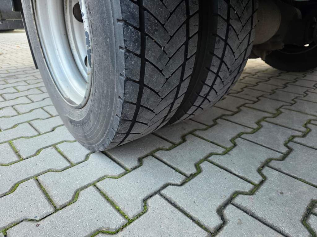 Fahrzeugabbildung DAF LF 170 Gardine, wie neu, nur 82 TKM Original !