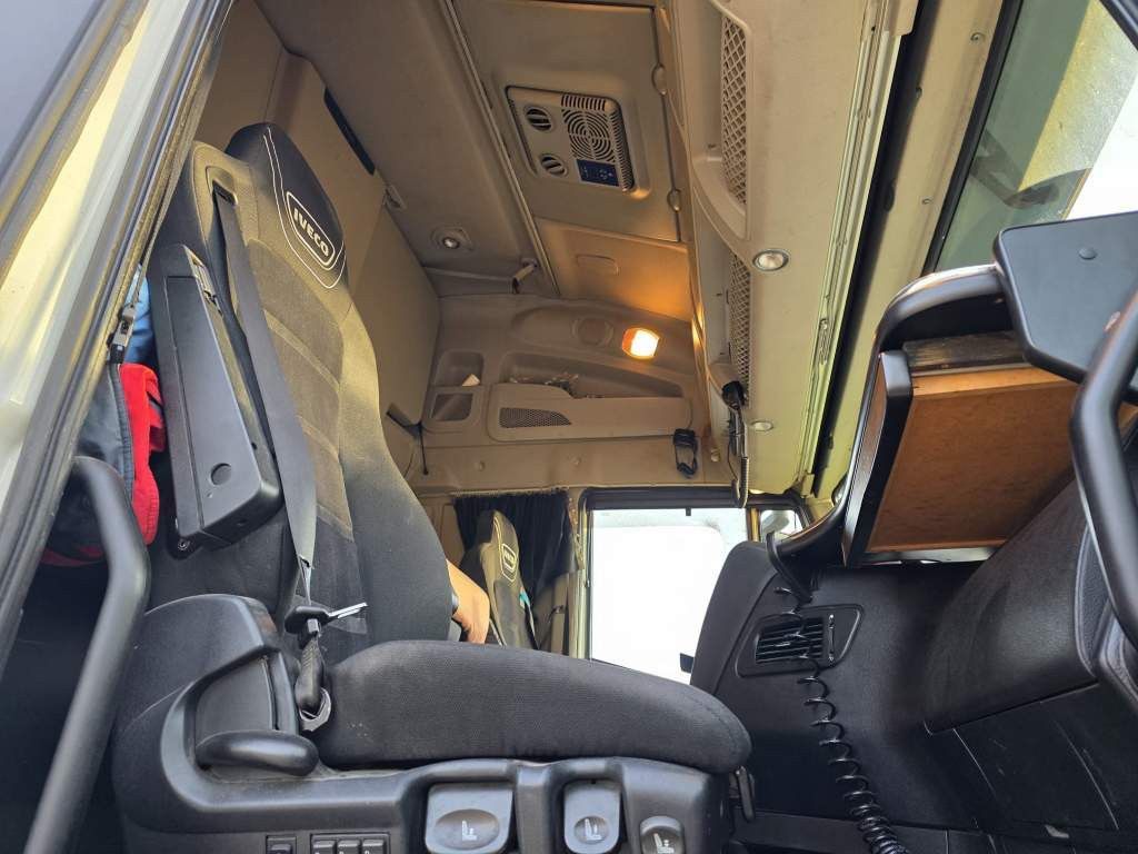 Fahrzeugabbildung Iveco 480 X-Way, Retarder, 2-Kreis-Hydraulik