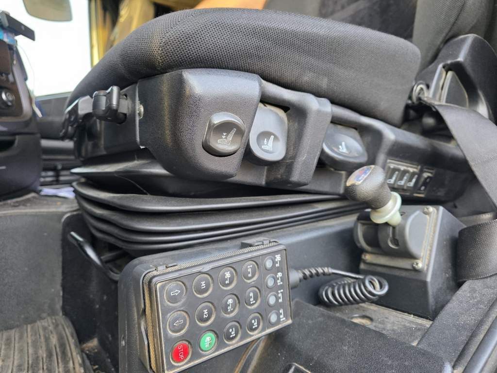 Fahrzeugabbildung Iveco 480 X-Way, Retarder, 2-Kreis-Hydraulik