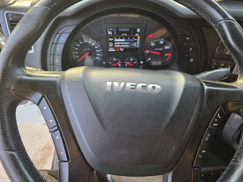 Fahrzeugabbildung Iveco 480 X-Way, Retarder, 2-Kreis-Hydraulik