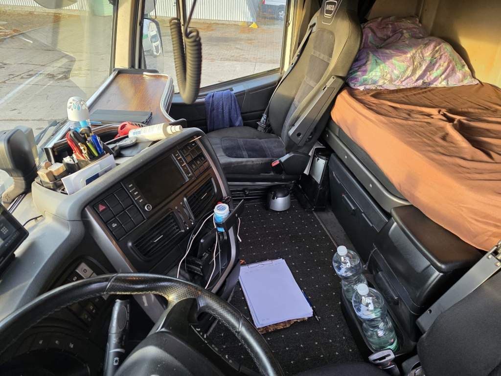 Fahrzeugabbildung Iveco 480 X-Way, Retarder, 2-Kreis-Hydraulik