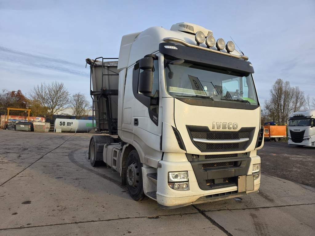 Fahrzeugabbildung Iveco 480 X-Way, Retarder, 2-Kreis-Hydraulik