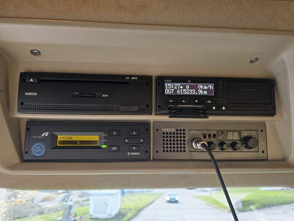 Fahrzeugabbildung Iveco 480 X-Way, Retarder, 2-Kreis-Hydraulik