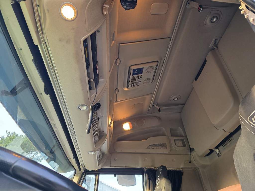 Fahrzeugabbildung Iveco 480 X-Way, Retarder, 2-Kreis-Hydraulik