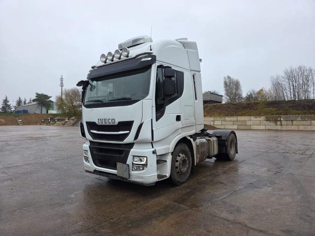 Iveco 480 X-Way, Retrader, 2-Kreis-Hydraulik