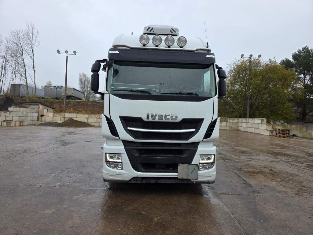 Fahrzeugabbildung Iveco 480 X-Way, Retrader, 2-Kreis-Hydraulik