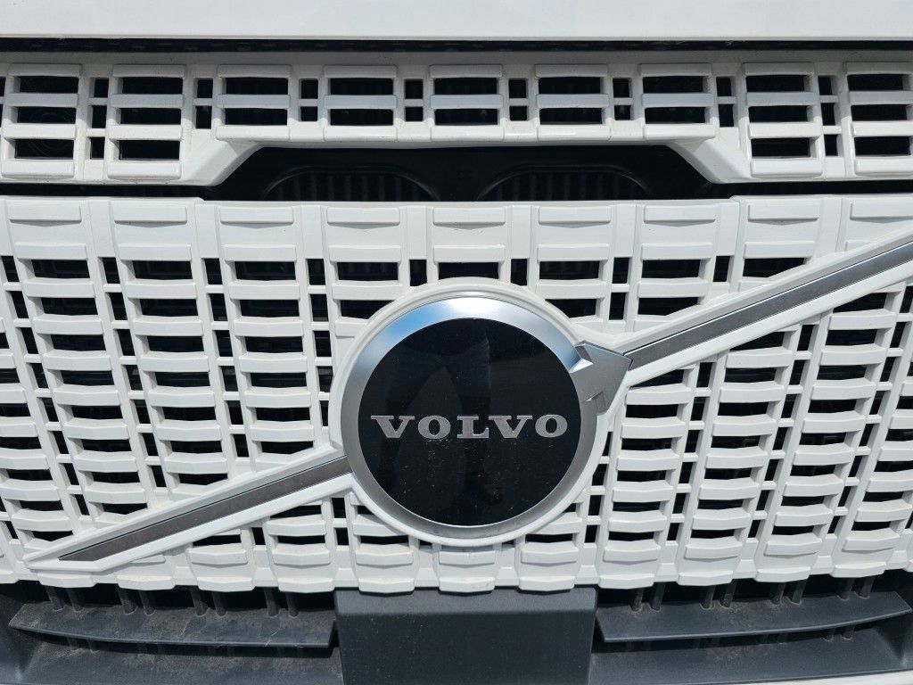 Fahrzeugabbildung Volvo Volvo 460 neues Modell, full Option, 2 Kreis Hyd