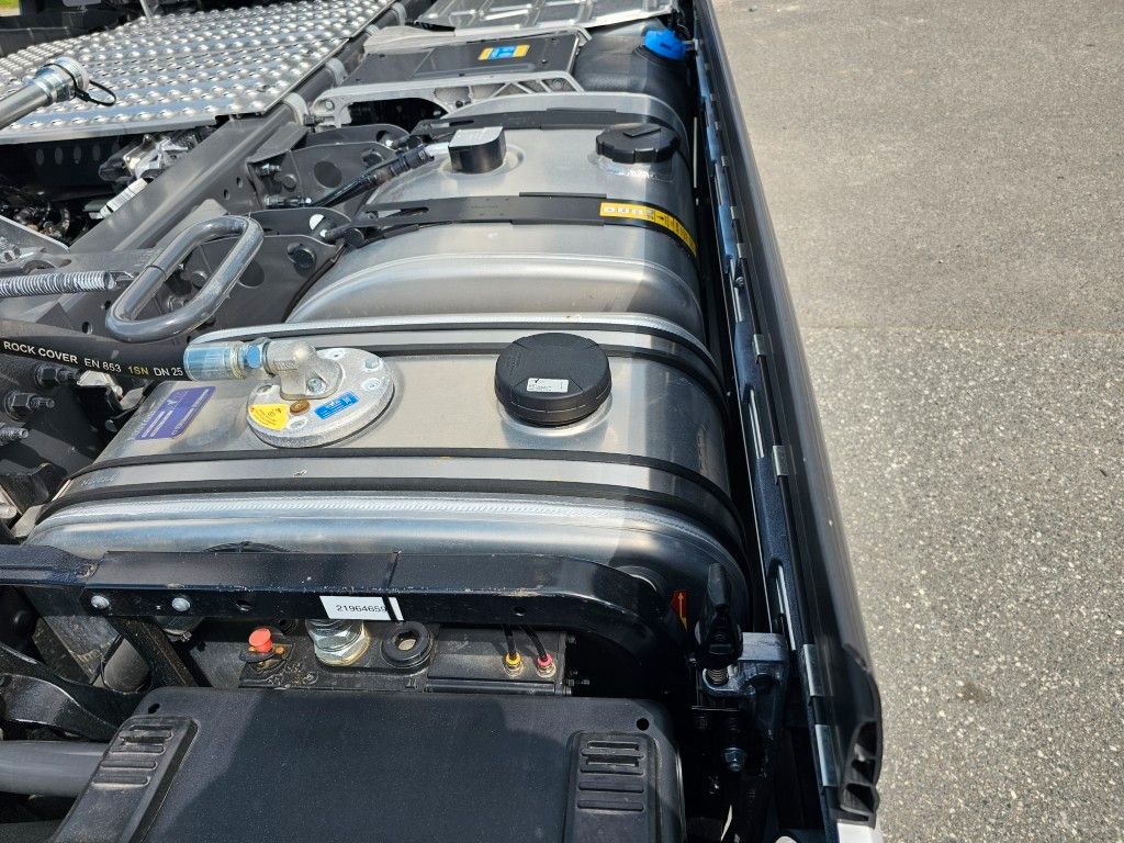 Fahrzeugabbildung Volvo Volvo 460 neues Modell, full Option, 2 Kreis Hyd