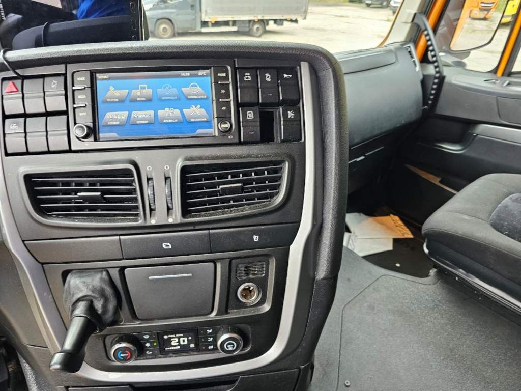 Fahrzeugabbildung Iveco 460 Stralis Hi Way, Retarder, durchrepariert,CNG